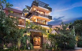 Cambana D'Angkor Suites